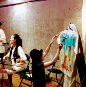 西荻窪　なちゅらる宇宙人　ライブペインティング